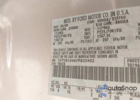 2000 Ford Ranger Xl/Xlt from USA, damaged, VIN 1FTYR14V6YPB25902